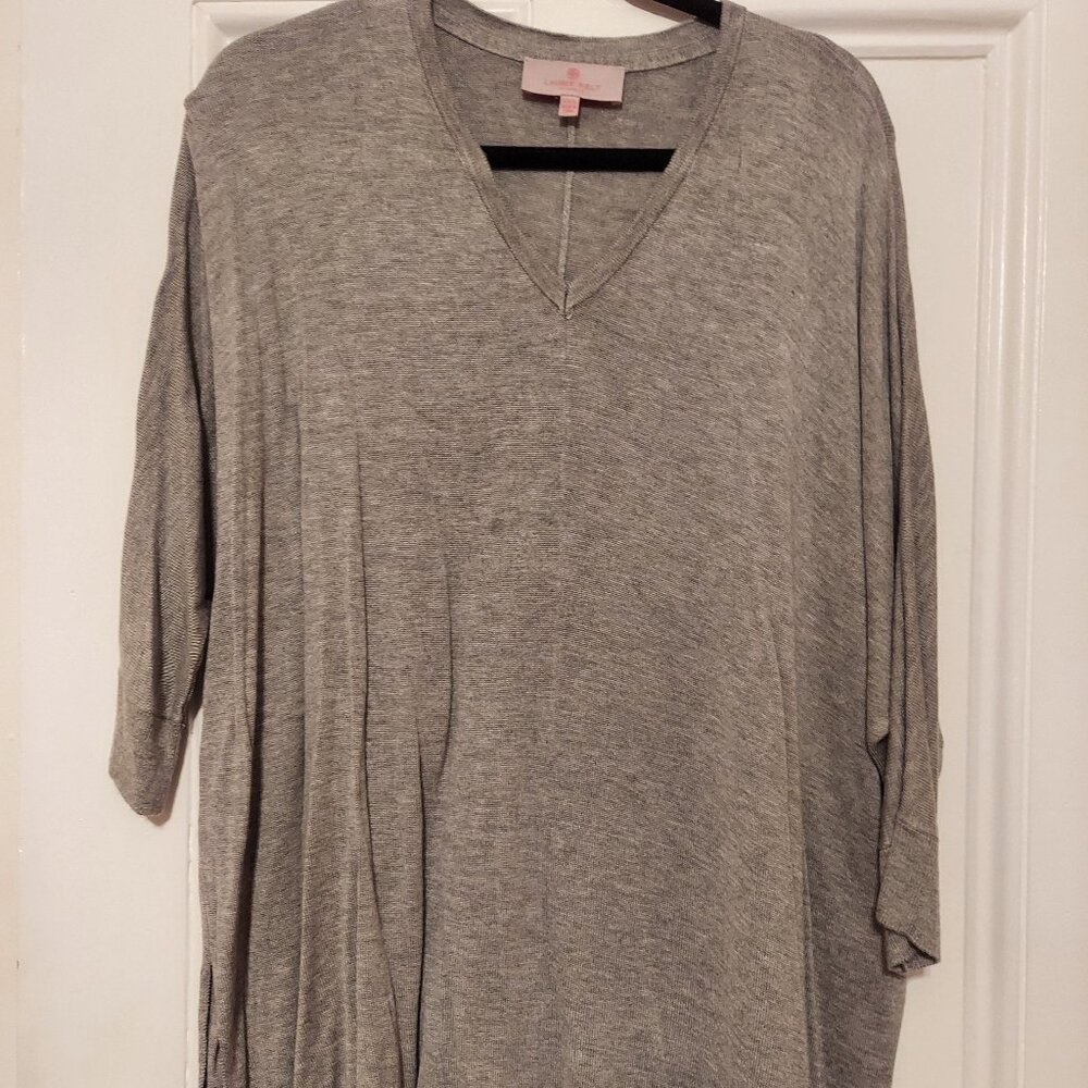 Laurie Felt Gray V-Neck 3/4 Sleeve Oversized Tunic Sweater size XS/S